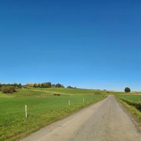 Charming In Near Adventure Valley Casa de Férias